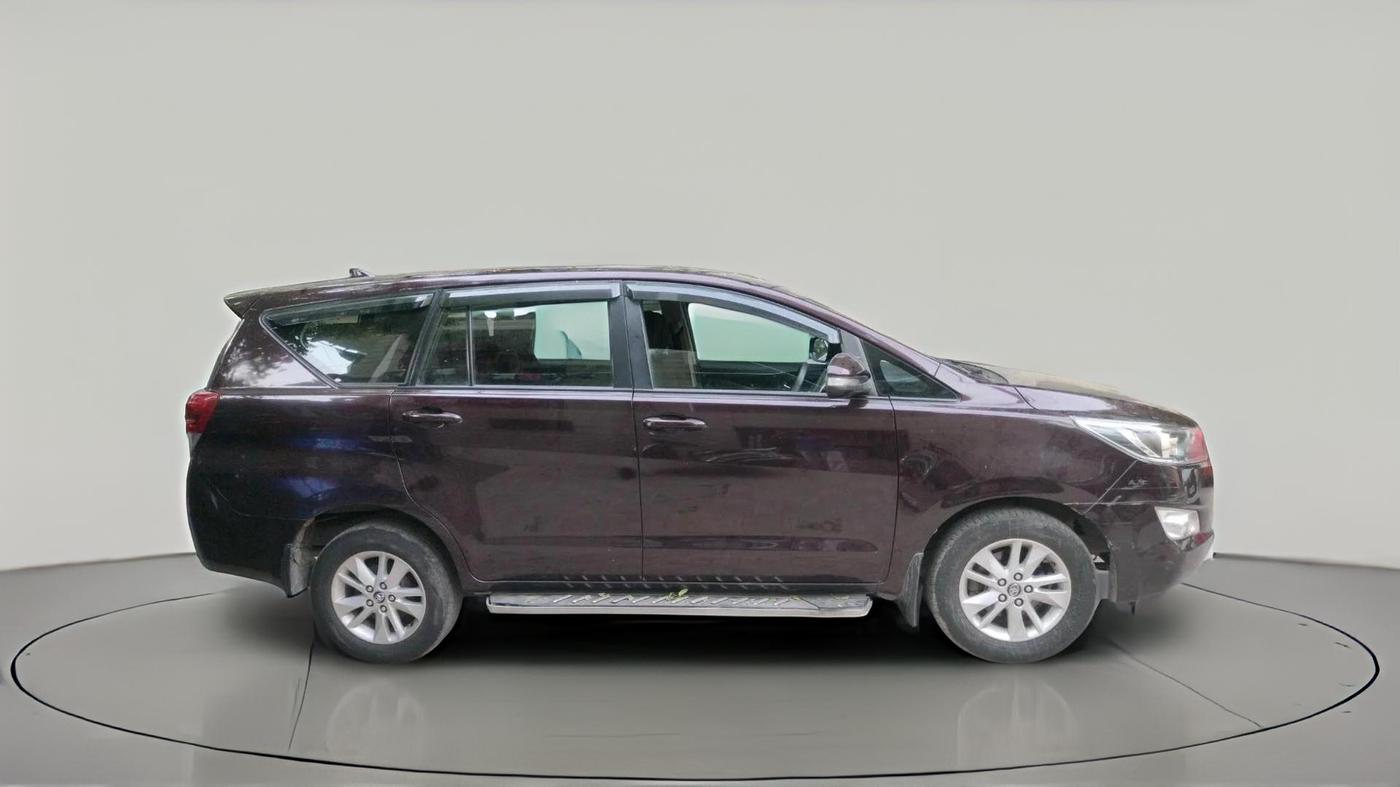 2017 Toyota Innova Crysta 2.8 GX AT 7 STR, Diesel, Automatic, 82,295 km, exterior