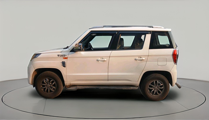 2017 Mahindra TUV300 T10, Diesel, Manual, 61,459 km, exterior