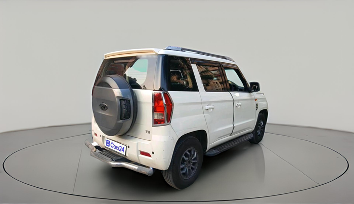 2017 Mahindra TUV300 T10, Diesel, Manual, 61,459 km, exterior