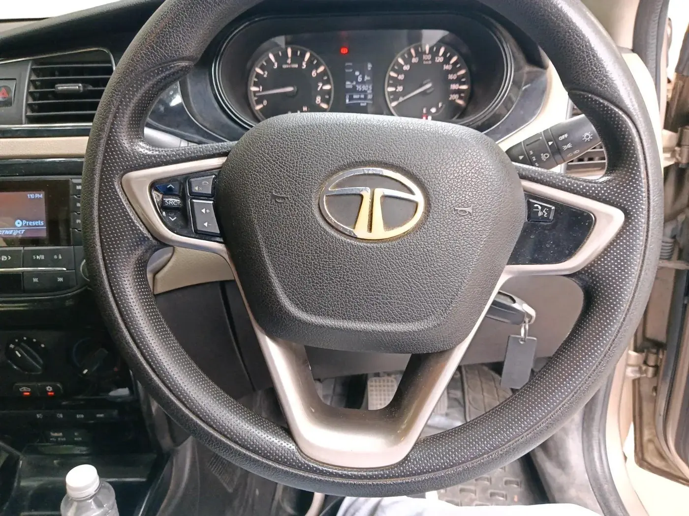 2014 Tata Zest XM PETROL, Petrol, Manual, 75,906 km, interior