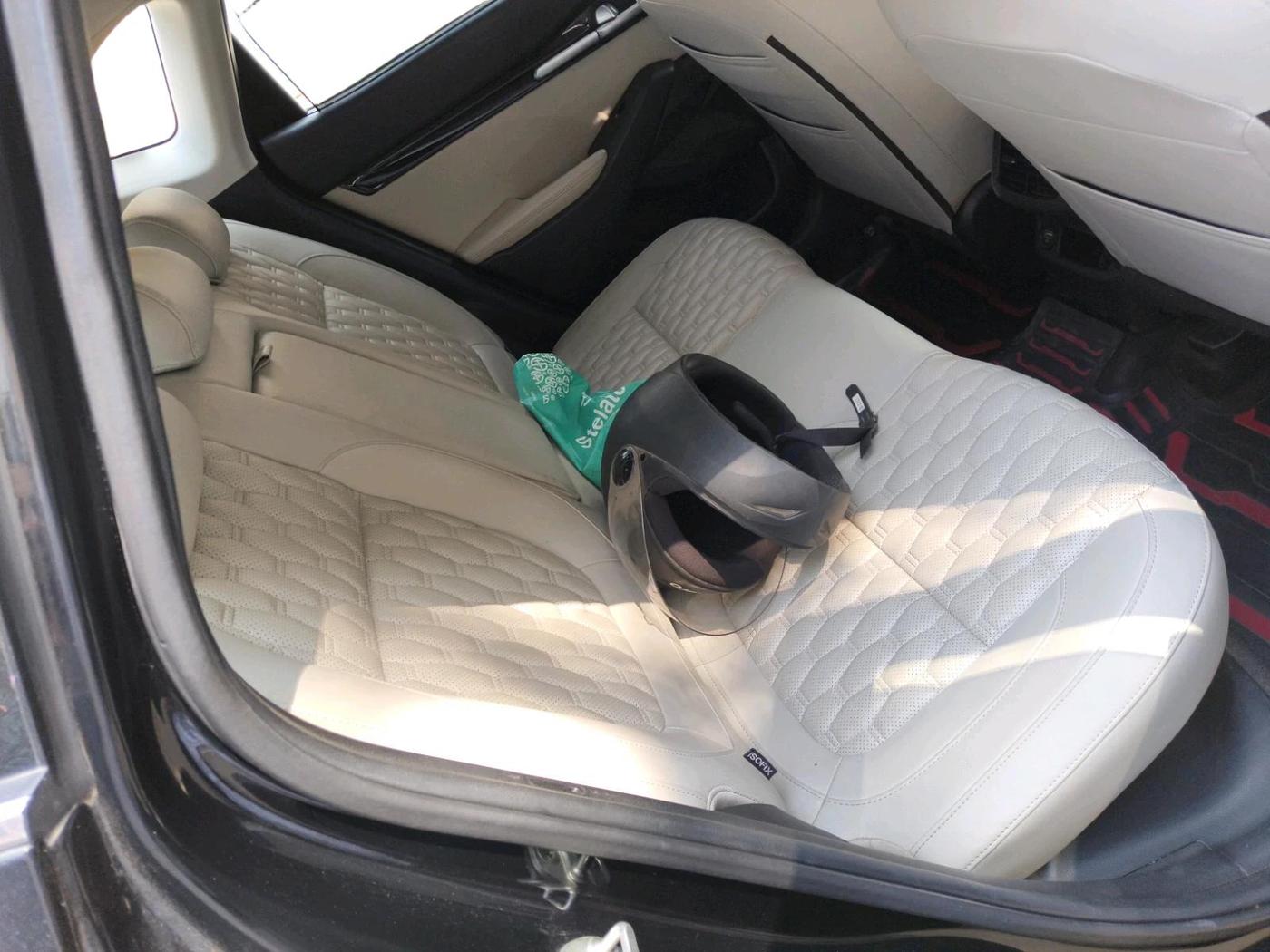 2020 KIA SELTOS HTX 1.5 PETROL, Petrol, Manual, 1,01,000 km, interior