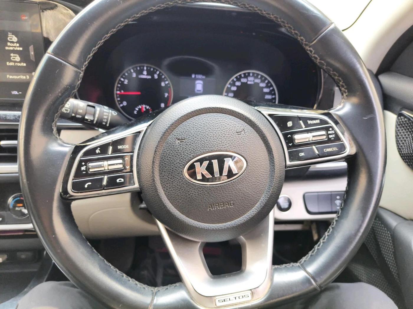 2020 KIA SELTOS HTX 1.5 PETROL, Petrol, Manual, 1,01,000 km, interior