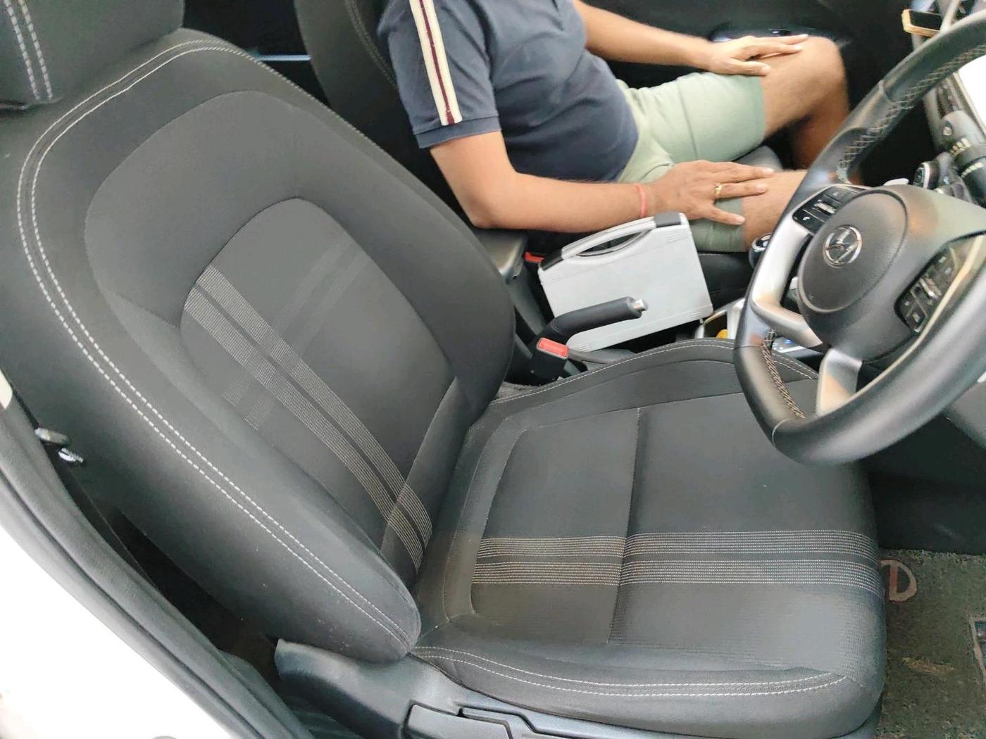 2021 Hyundai VENUE SX PLUS 1.0 TURBO DCT, Petrol, Automatic, 55,302 km, interior