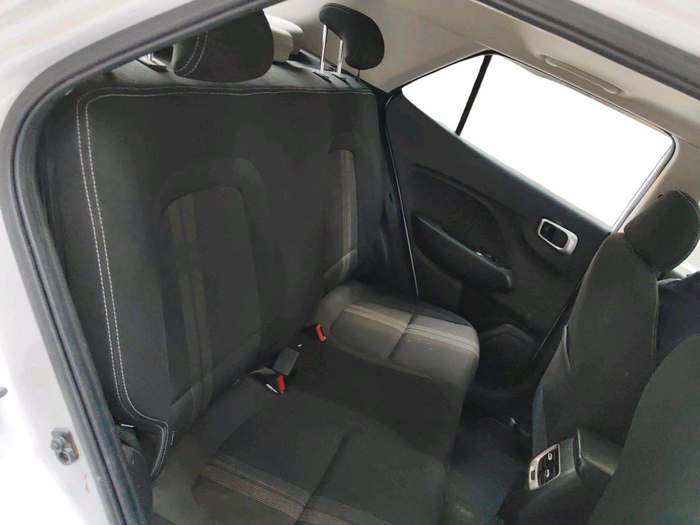 2021 Hyundai VENUE SX PLUS 1.0 TURBO DCT, Petrol, Automatic, 55,302 km, interior