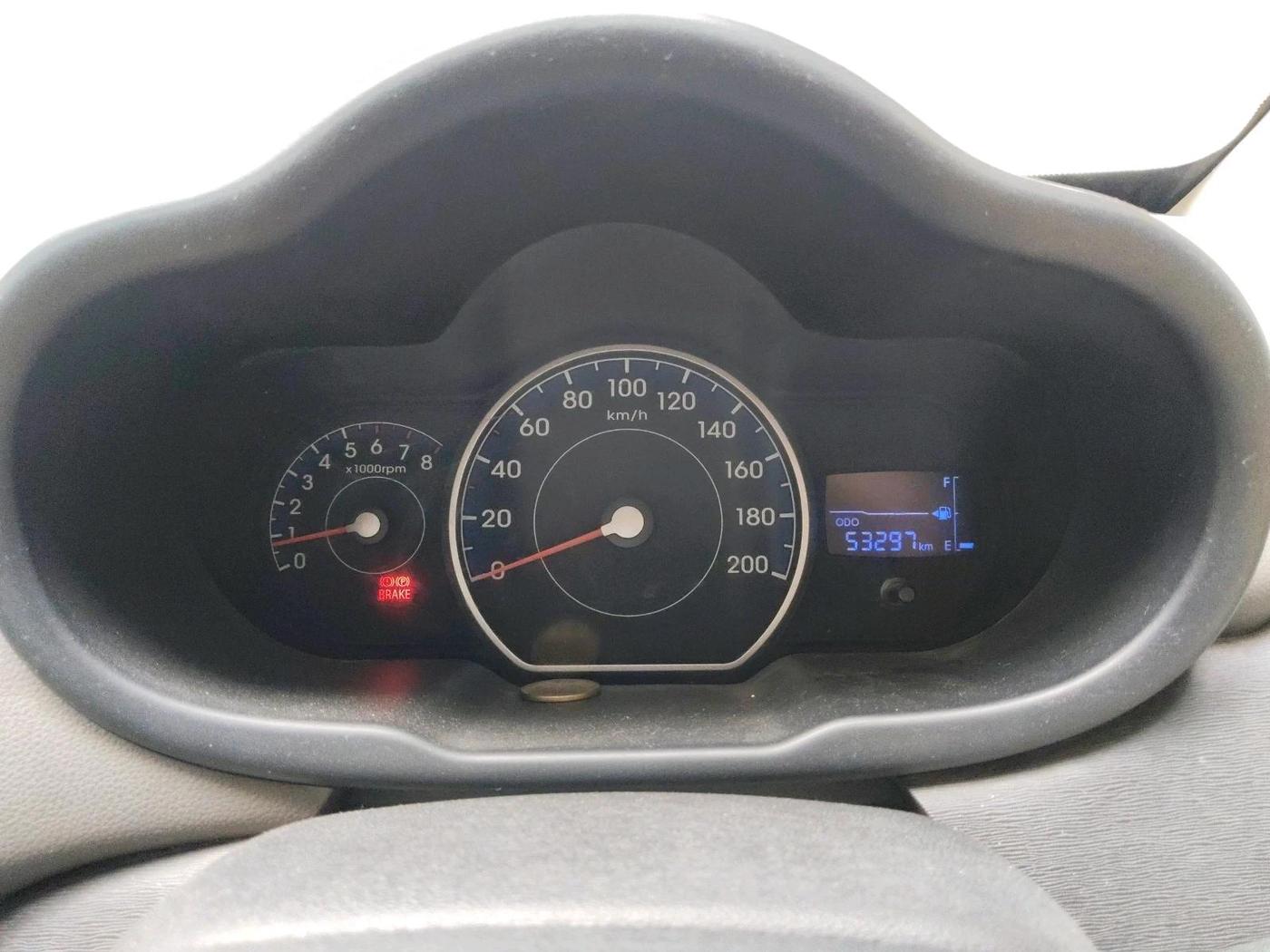 2011 Hyundai i10 MAGNA 1.1, Petrol, Manual, 53,297 km, interior
