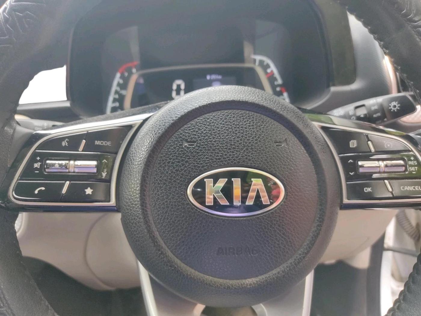 2021 KIA SONET HTX 1.0 IMT, Petrol, Manual, 83,433 km, interior