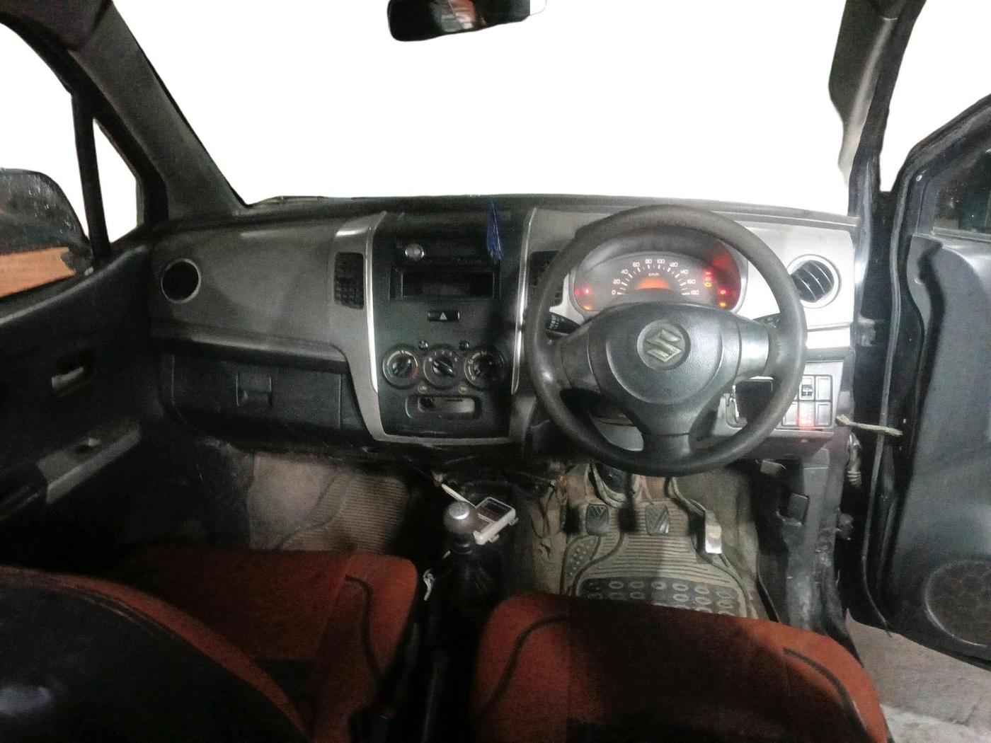 2011 Maruti Wagon R 1.0 LXI CNG, CNG, Manual, 1,64,649 km, interior