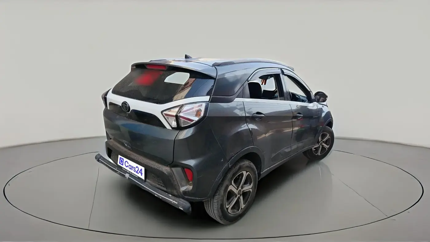 2021 Tata NEXON XM SUNROOF PETROL, Petrol, Manual, 32,302 km, exterior