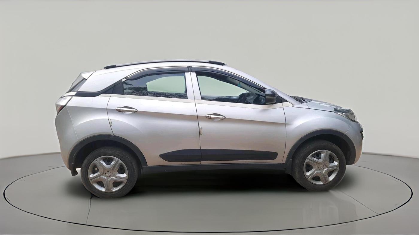 2019 Tata NEXON XM PETROL, Petrol, Manual, 74,500 km, exterior