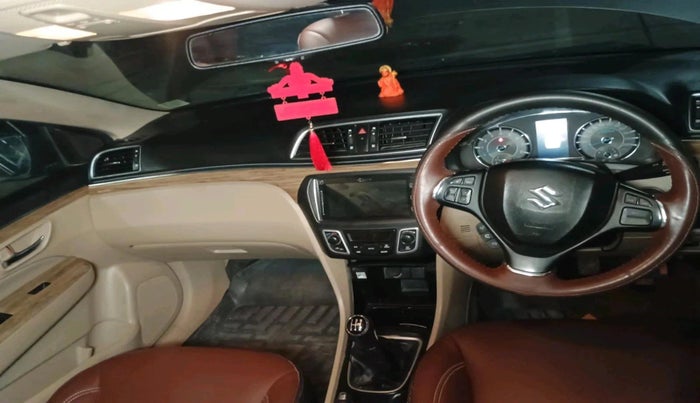 2018 Maruti Ciaz ALPHA 1.5 SHVS PETROL, Petrol, Manual, 71,642 km, interior