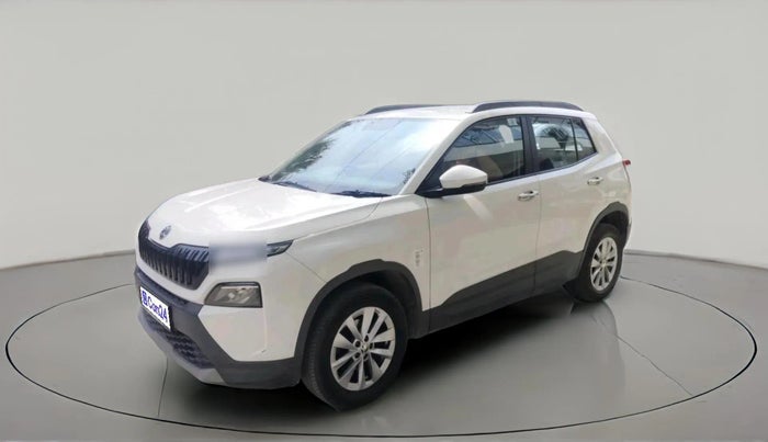 2025 Skoda Kylaq Signature Plus AT, Petrol, Automatic, 14,667 km, exterior