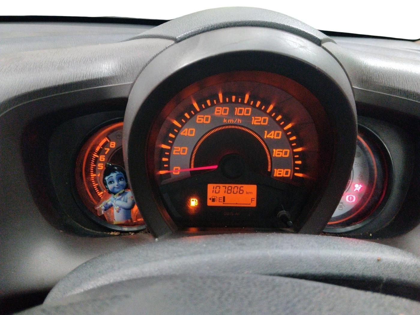 2011 Honda Brio S(O) MT, Petrol, Manual, 1,07,806 km, interior