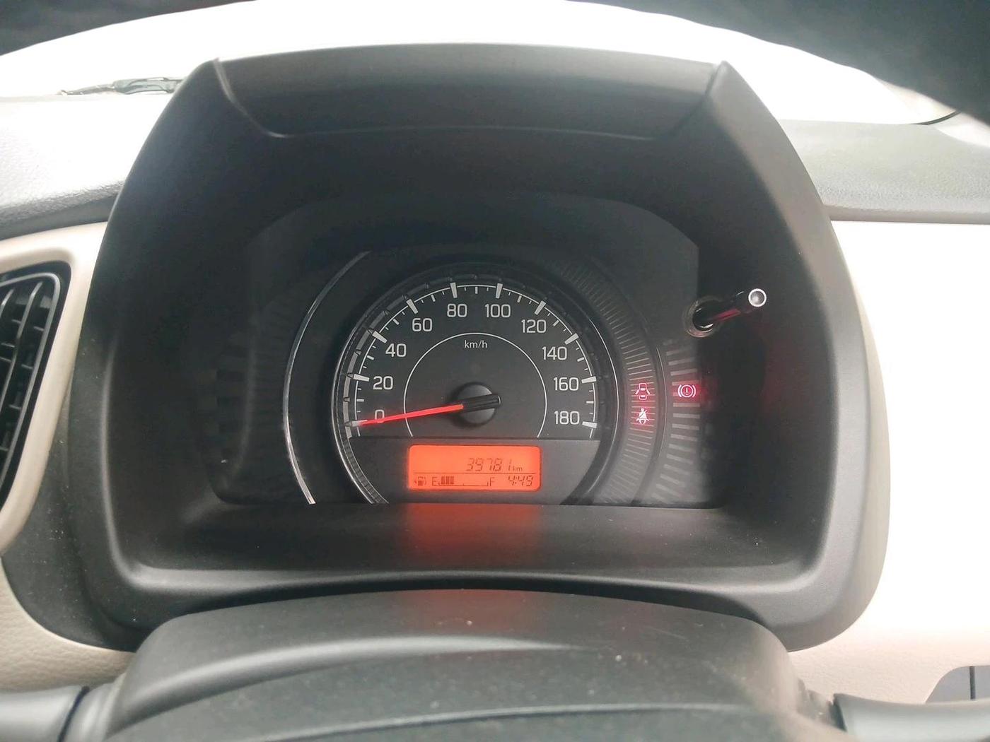 2022 Maruti New Wagon-R LXI 1.0, Petrol, Manual, 39,781 km, interior