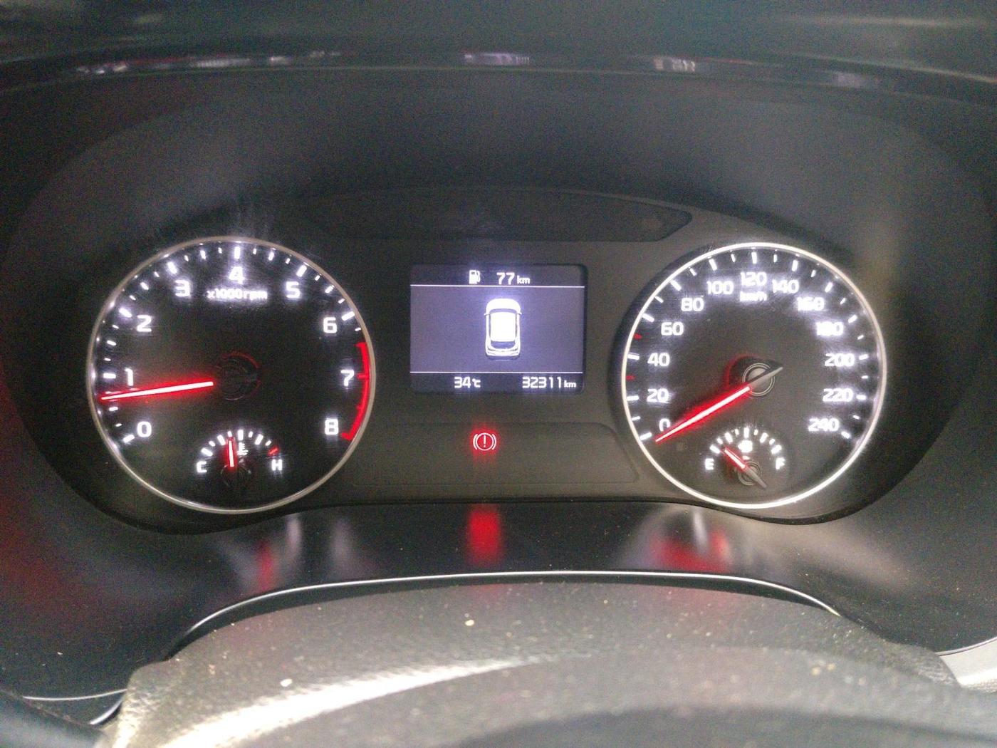 2022 KIA SELTOS HTE 1.5 PETROL, Petrol, Manual, 32,311 km, interior