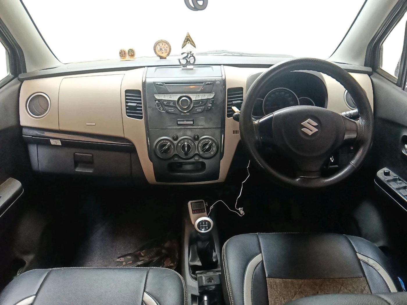 2017 Maruti Wagon R 1.0 VXI, Petrol, Manual, 67,777 km, interior