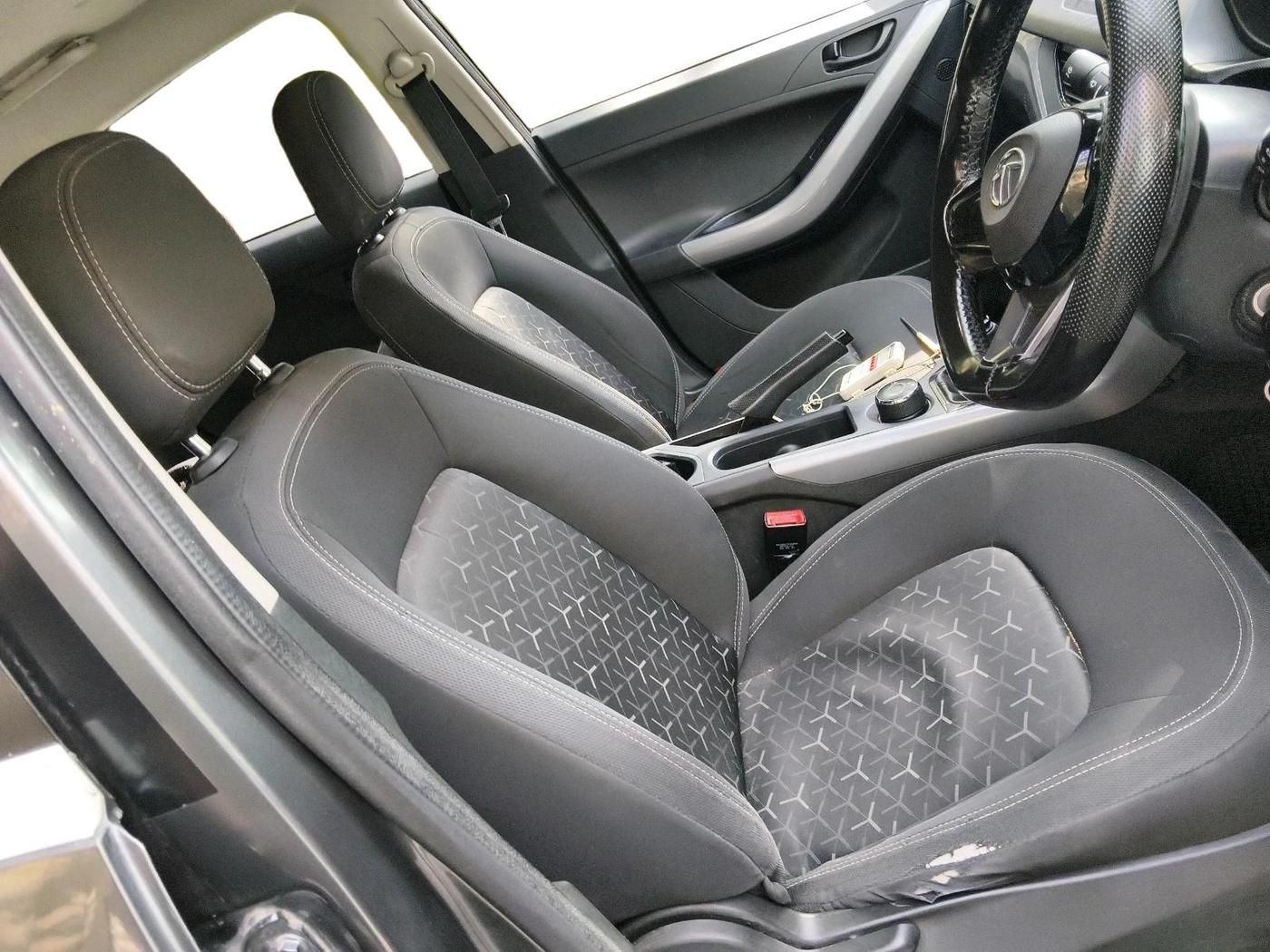 2021 Tata NEXON XM DIESEL, Diesel, Manual, 72,000 km, interior