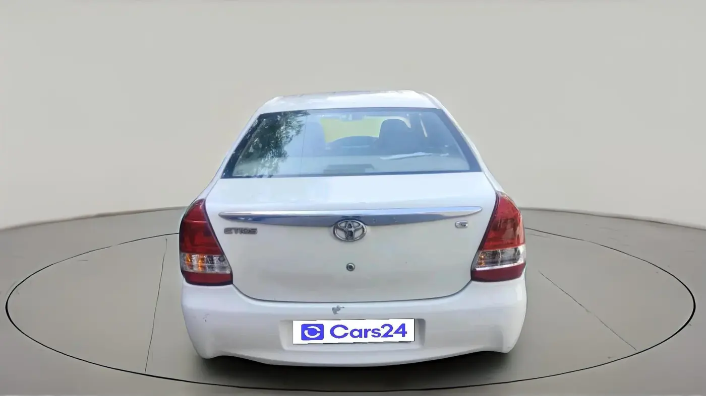 2013 Toyota Etios G, Petrol, Manual, 1,73,998 km, exterior