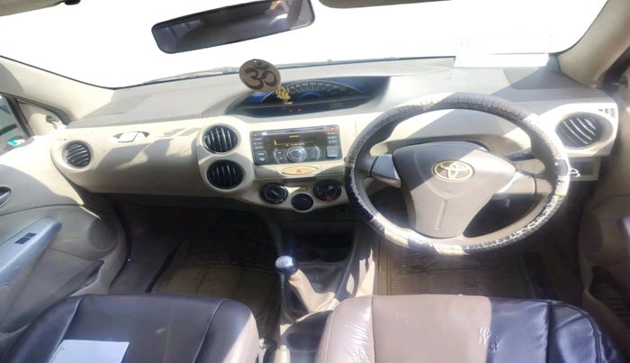 2013 Toyota Etios G, Petrol, Manual, 1,73,998 km, interior