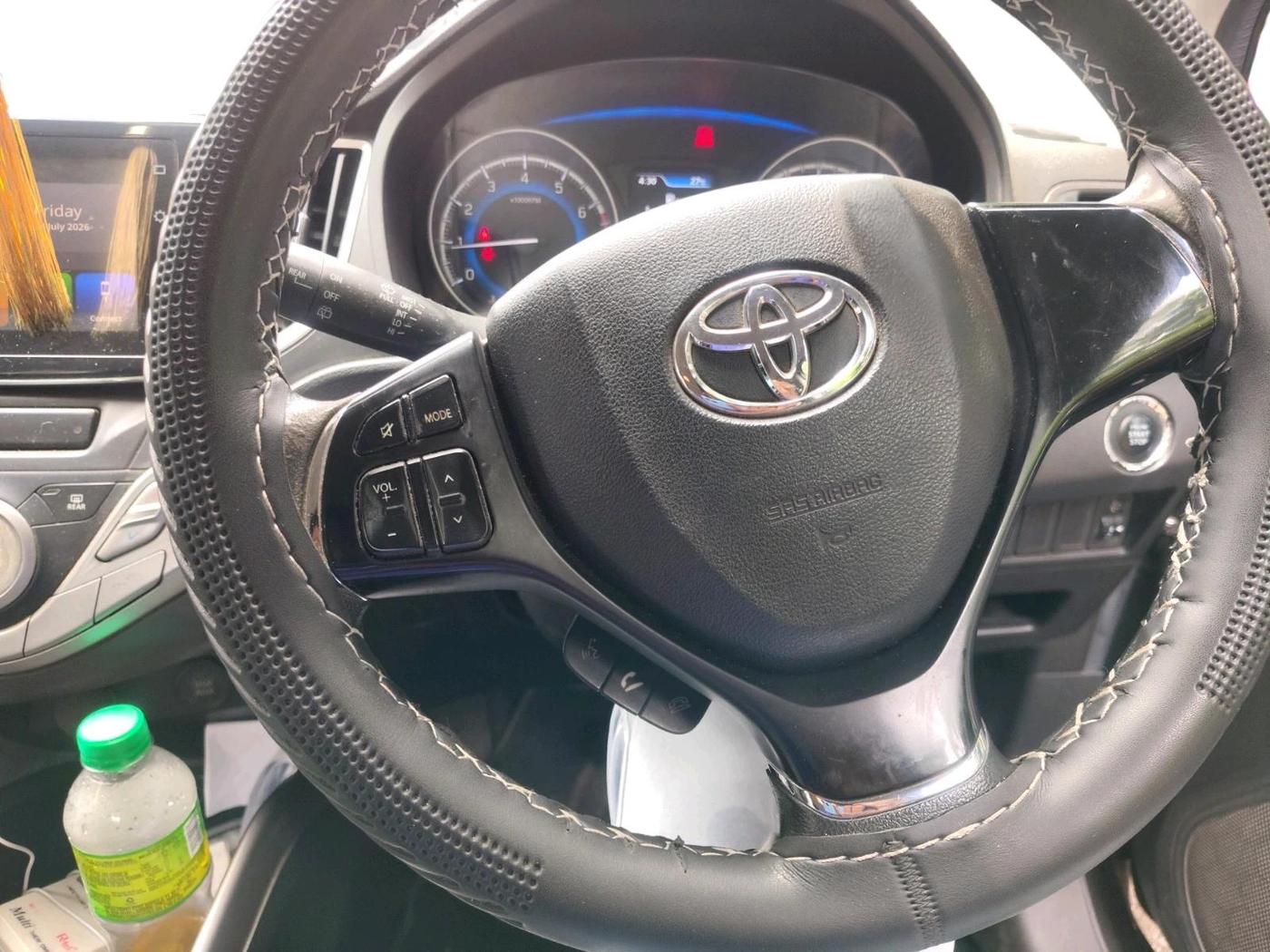 2021 Toyota Glanza G CVT, Petrol, Automatic, 1,04,015 km, interior