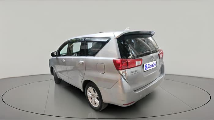 2016 Toyota Innova Crysta 2.8 ZX AT 7 STR, Diesel, Automatic, 1,60,103 km, exterior