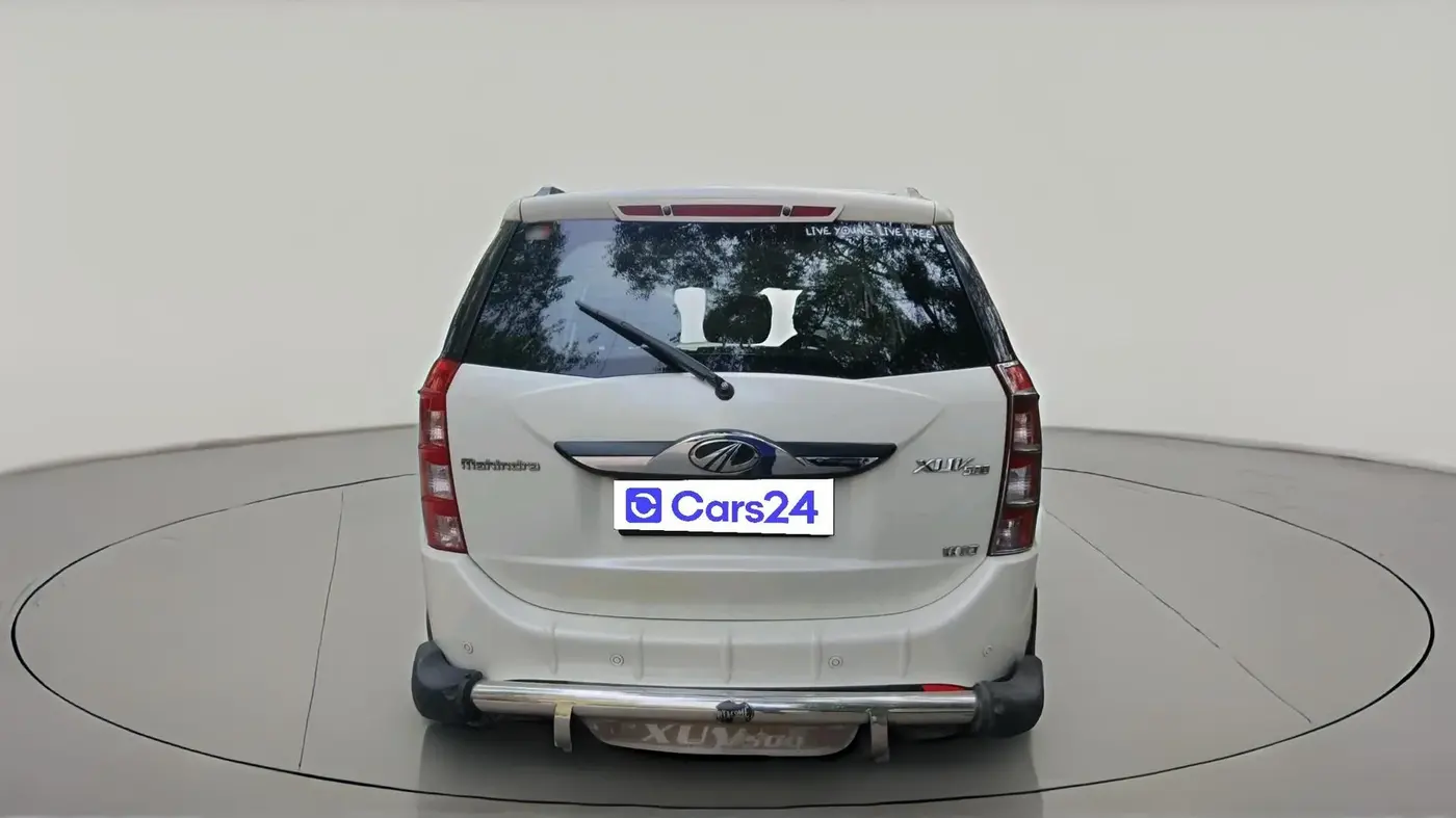 2017 Mahindra XUV500 W10, Diesel, Manual, 1,12,000 km, exterior