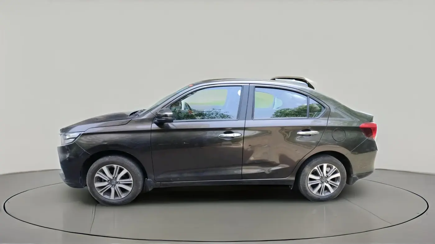 2023 Honda Amaze 1.2L I-VTEC VX, Petrol, Manual, 24,485 km, exterior