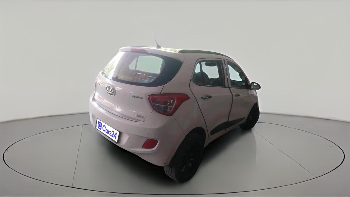 2014 Hyundai Grand i10 SPORTZ 1.2 KAPPA VTVT, CNG, Manual, 83,903 km, exterior