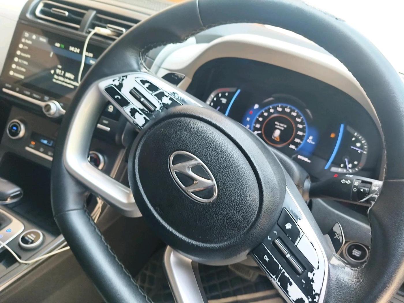2022 Hyundai Creta SX (O) AT 1.5 DIESEL, Diesel, Automatic, 89,348 km, interior