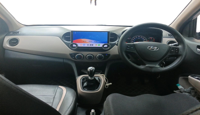 2017 Hyundai Grand i10 SPORTZ U2 1.2 CRDI, Diesel, Manual, 80,364 km, interior