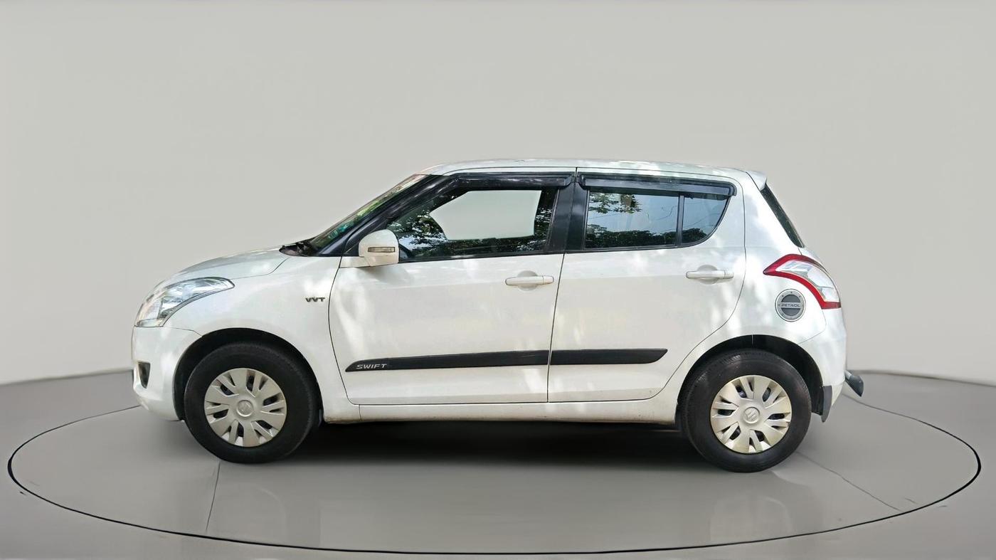 2013 Maruti Swift VXI, Petrol, Manual, 32,043 km, exterior