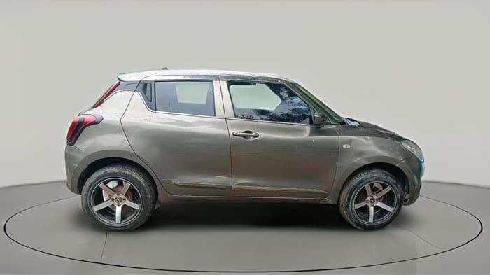 2019 Maruti Swift LXI, CNG, Manual, 80,949 km, exterior