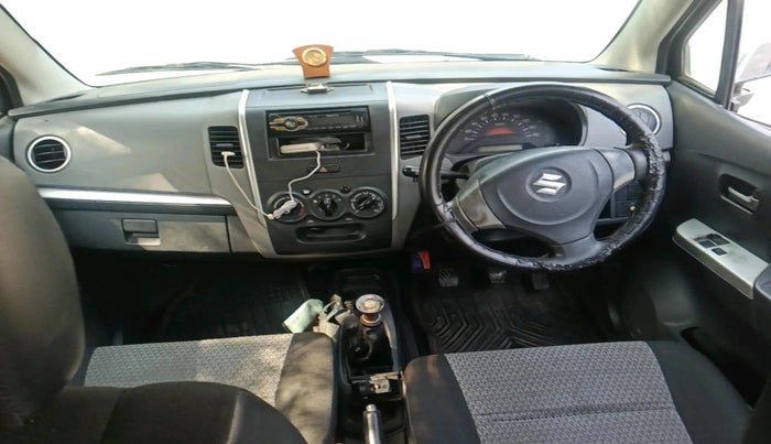 2011 Maruti Wagon R 1.0 LXI CNG, CNG, Manual, 1,40,099 km, interior