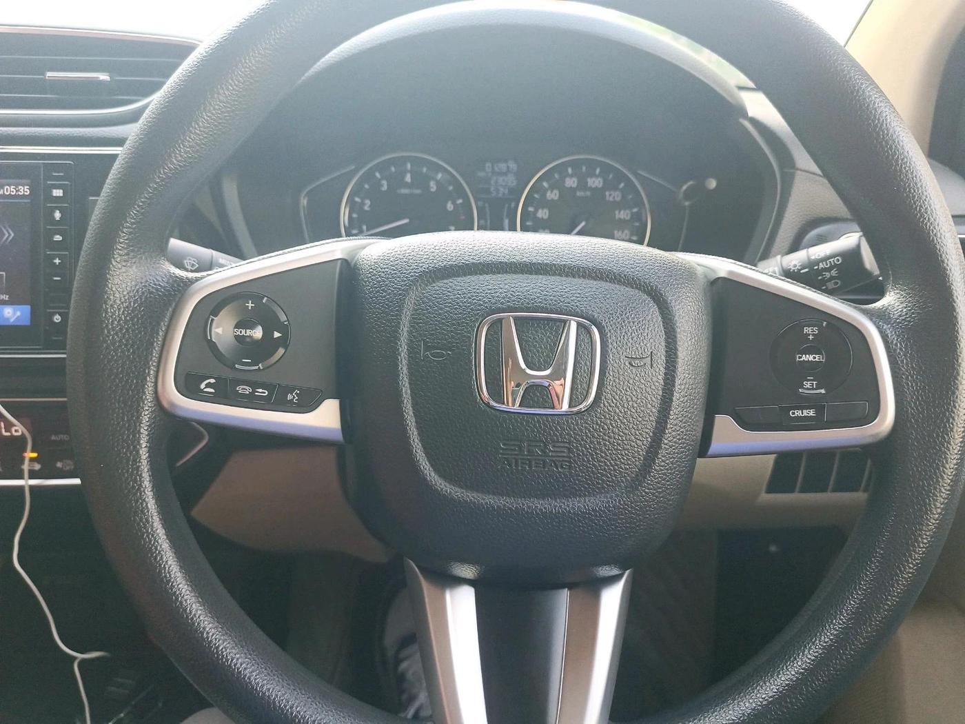 2023 Honda Amaze 1.2L I-VTEC VX, Petrol, Manual, 12,879 km, interior