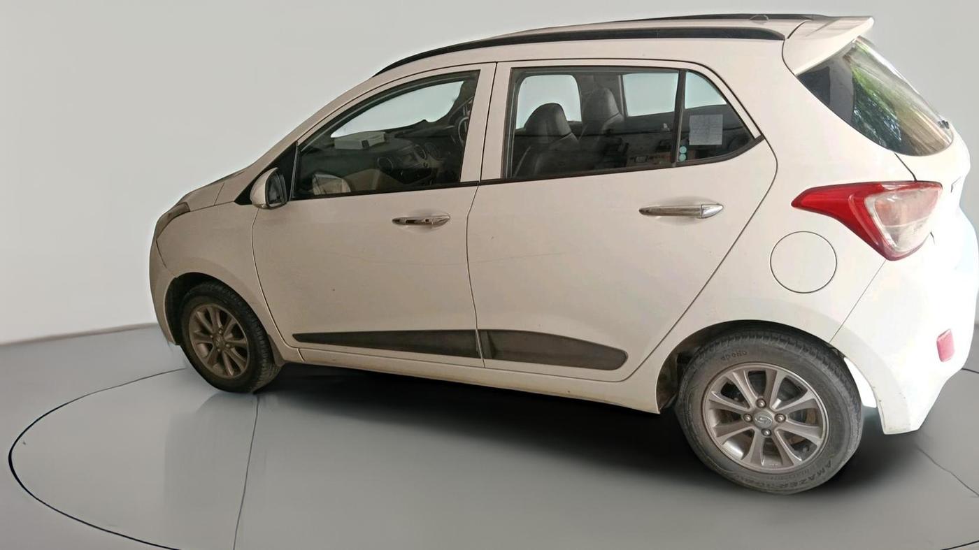 2016 Hyundai Grand i10 ASTA (O) 1.2 KAPPA VTVT, Petrol, Manual, 35,048 km, exterior