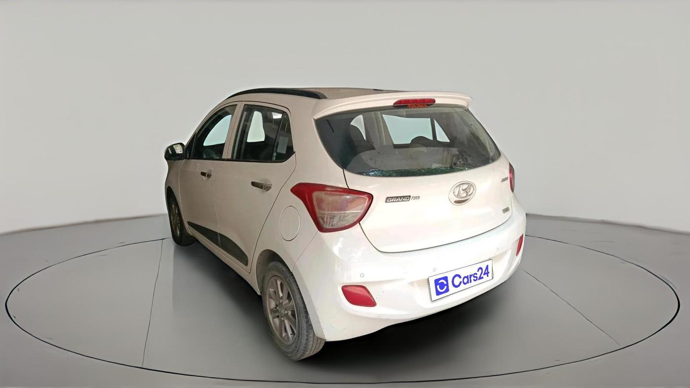 2016 Hyundai Grand i10 ASTA (O) 1.2 KAPPA VTVT, Petrol, Manual, 35,048 km, exterior