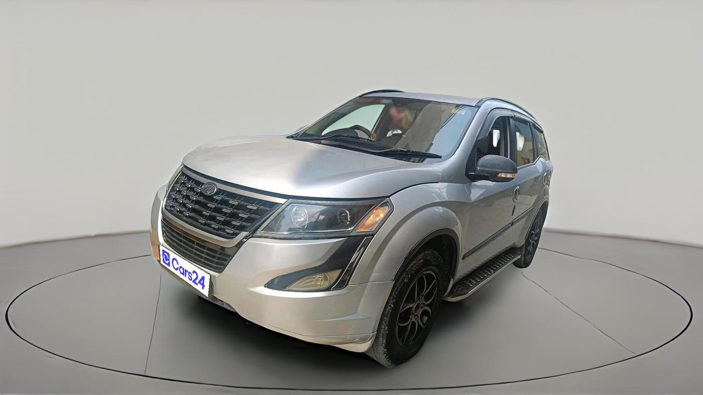 2019 Mahindra XUV500 W5, Diesel, Manual, 1,20,565 km, exterior