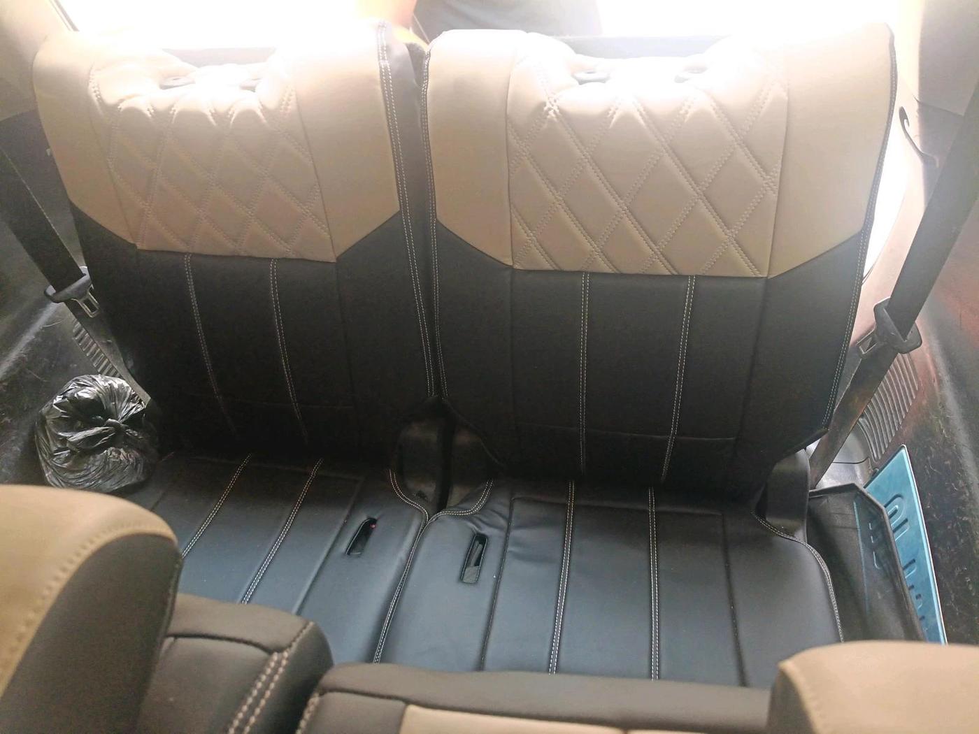 2019 Mahindra XUV500 W5, Diesel, Manual, 1,20,565 km, interior
