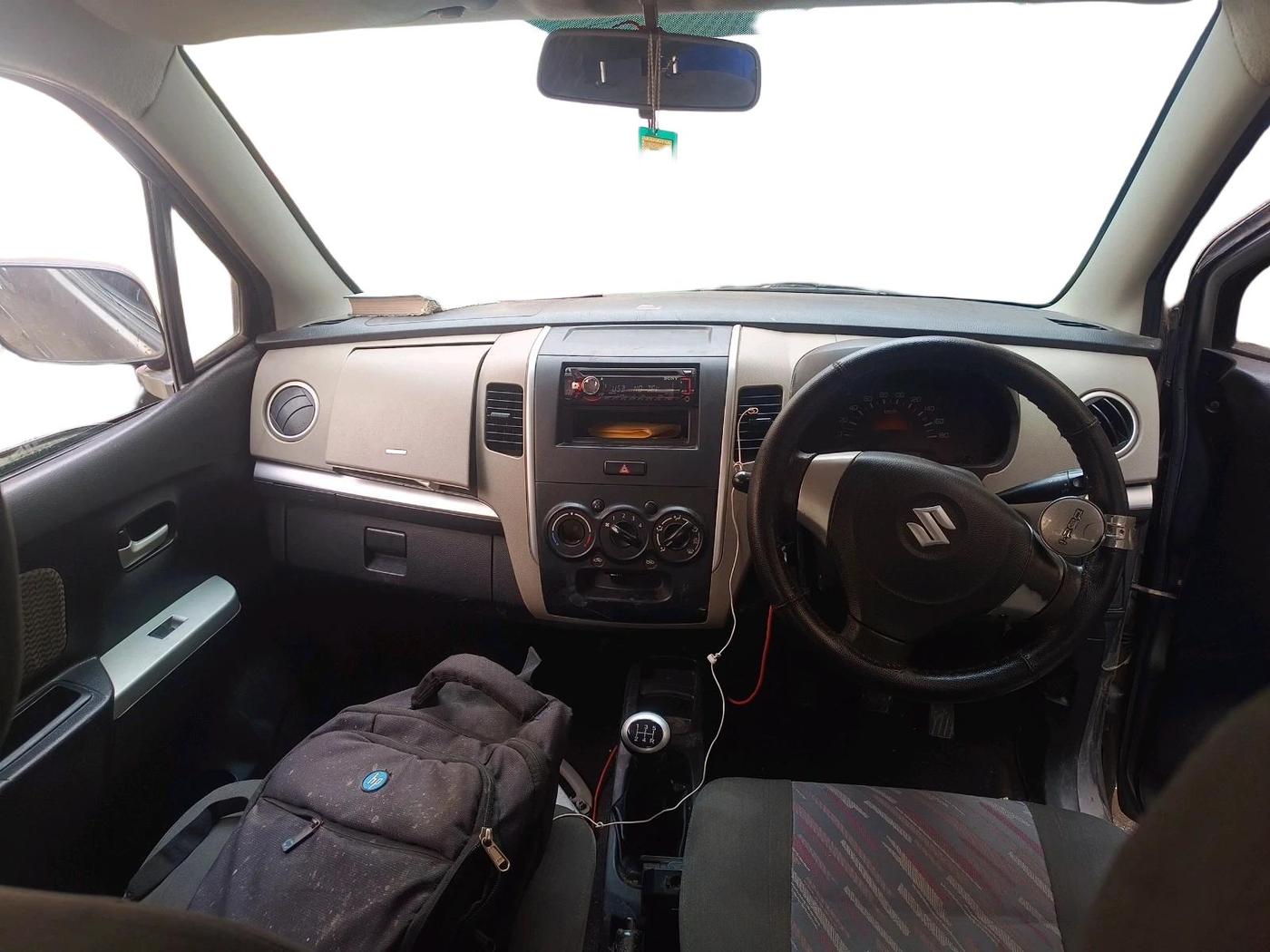 2014 Maruti Wagon R 1.0 LXI, Petrol, Manual, 35,418 km, interior