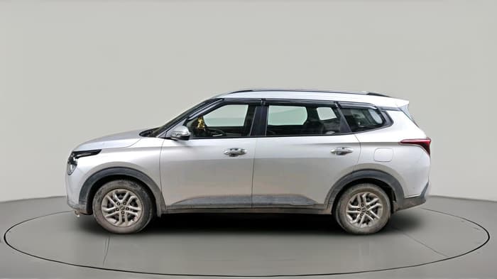 2023 KIA CARENS PRESTIGE 1.5 DIESEL IMT 7 STR, Diesel, Manual, 75,434 km, exterior