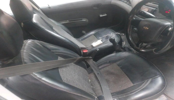 2013 Chevrolet Beat PS PETROL, CNG, Manual, 1,11,432 km, interior