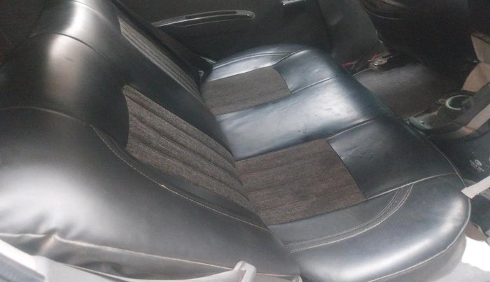 2013 Chevrolet Beat PS PETROL, CNG, Manual, 1,11,432 km, interior