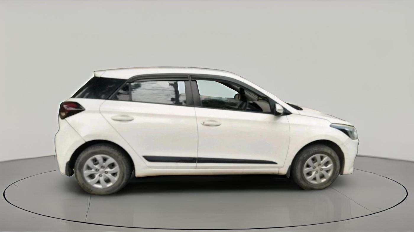 2016 Hyundai Elite i20 SPORTZ 1.4 CRDI, Diesel, Manual, 92,065 km, exterior