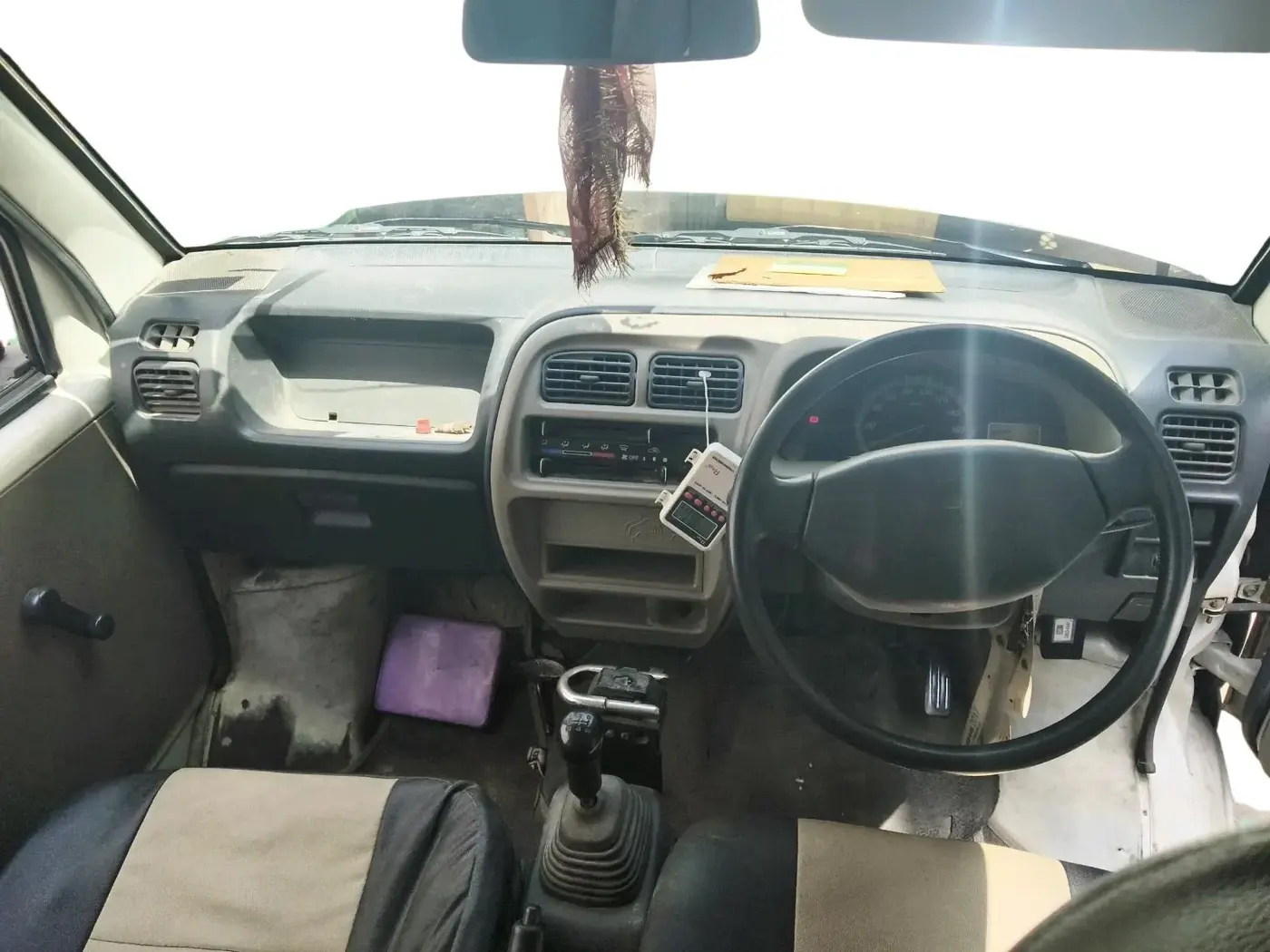 2011 Maruti Eeco 5 STR WITH A/C+HTR, CNG, Manual, 86,598 km, interior