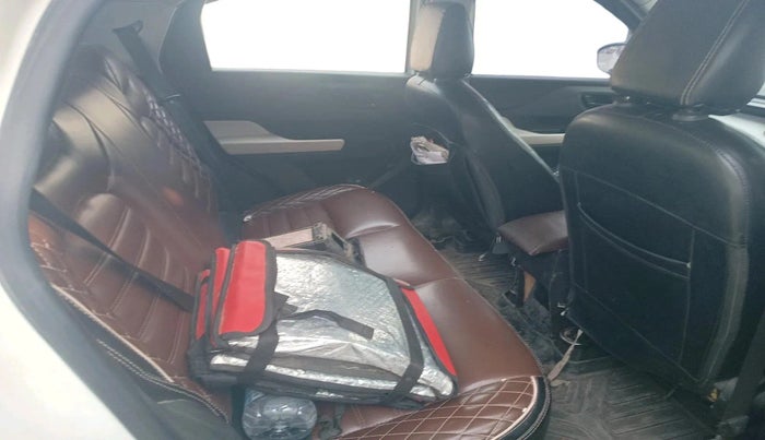 2023 Tata PUNCH PURE MT, CNG, Manual, 34,795 km, interior