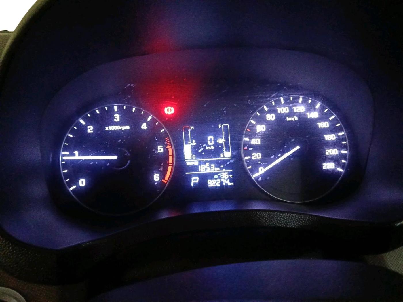 2016 Hyundai Creta SX PLUS AT 1.6 DIESEL, Diesel, Automatic, 92,274 km, interior