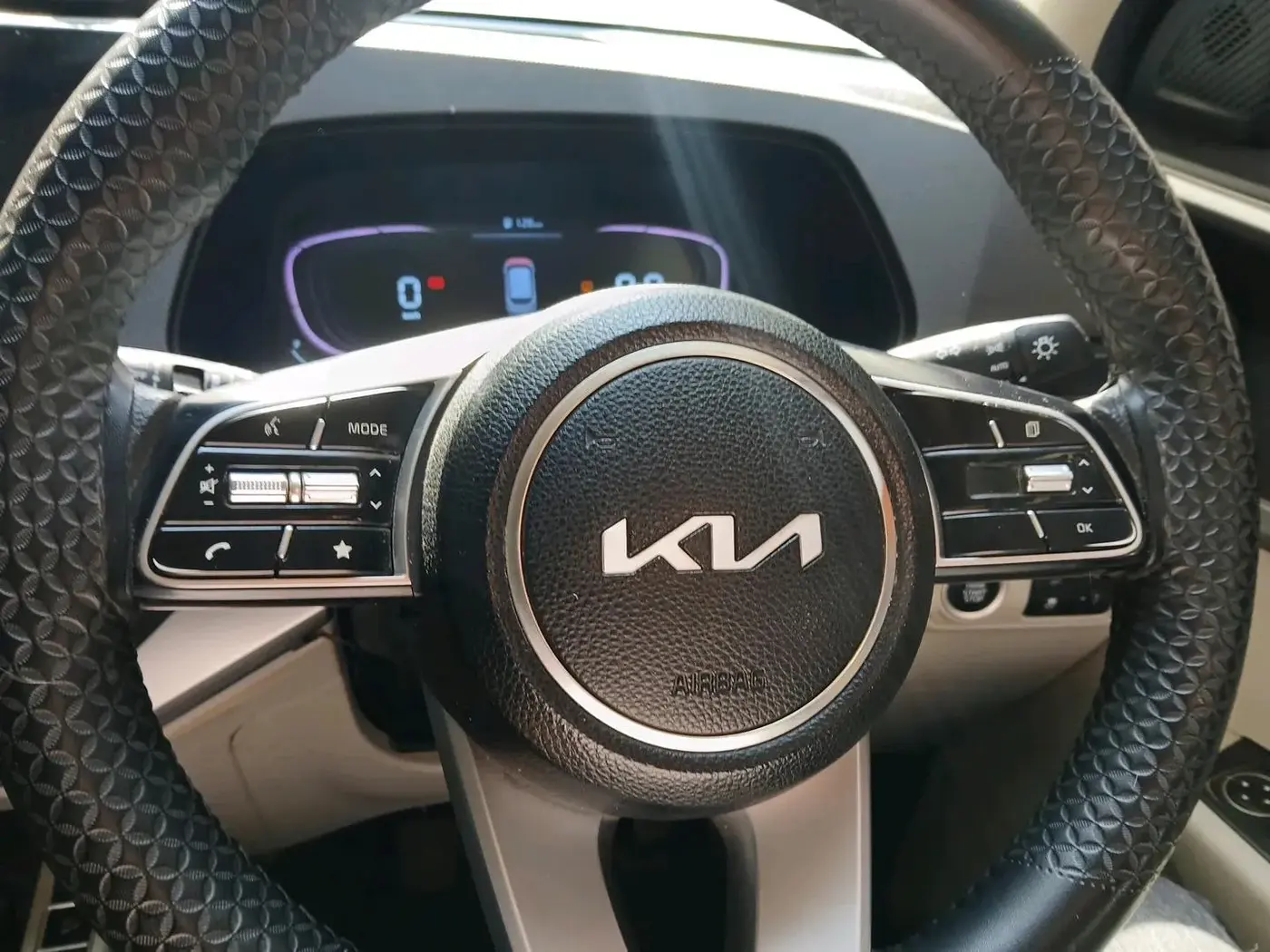 2024 KIA CARENS Prestige (O) 1.5 Petrol 7 STR, Petrol, Manual, 25,919 km, interior
