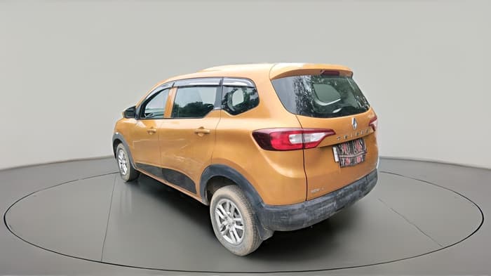 2020 Renault TRIBER RXL MT, Petrol, Manual, 49,880 km, exterior