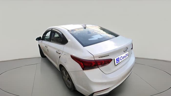 2019 Hyundai Verna 1.6 CRDI SX, Diesel, Manual, 1,68,744 km, exterior