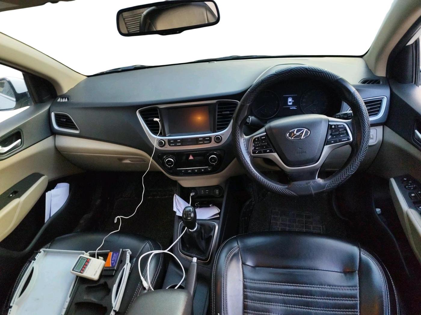 2019 Hyundai Verna 1.6 CRDI SX, Diesel, Manual, 1,68,744 km, interior