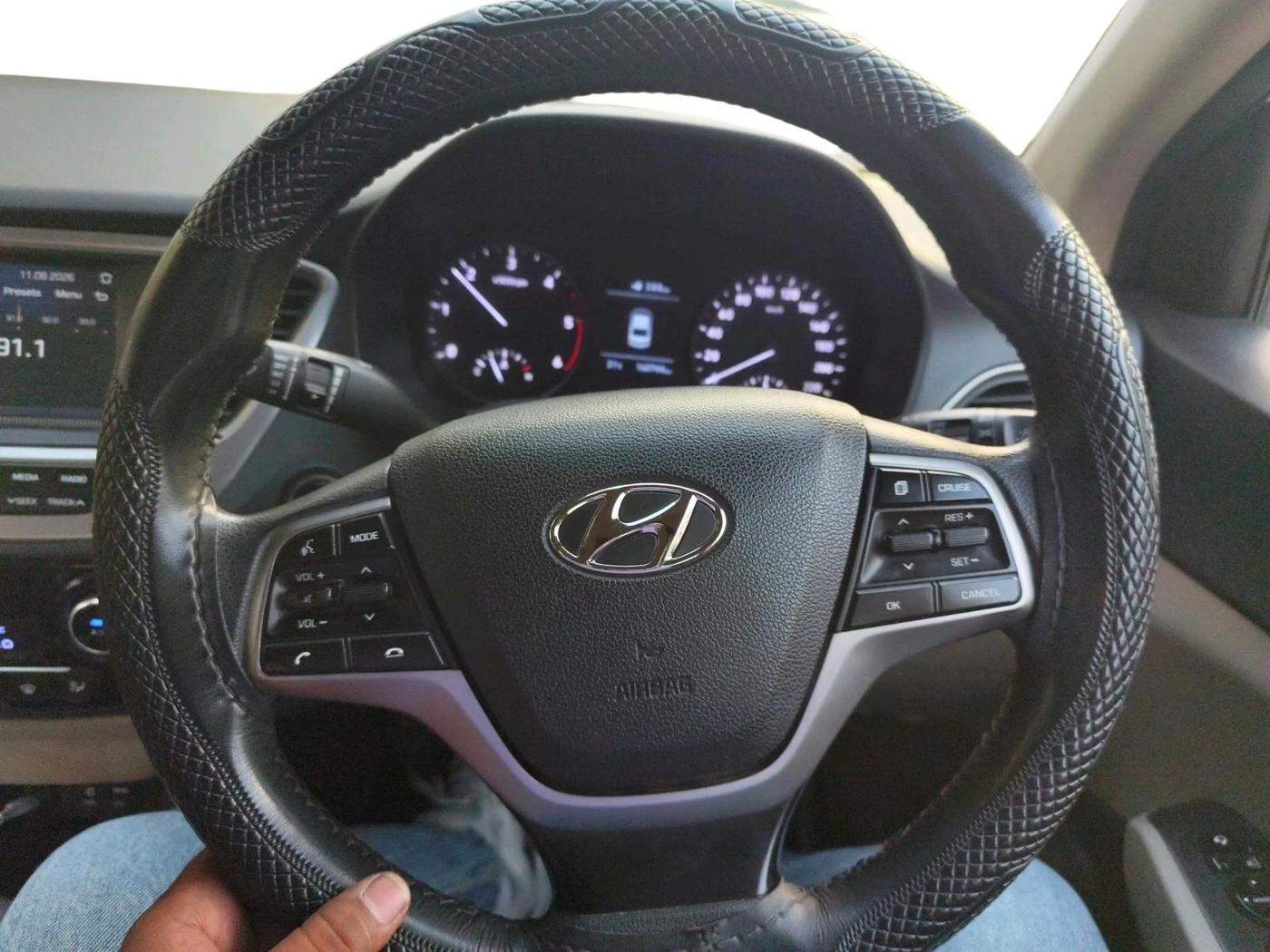 2019 Hyundai Verna 1.6 CRDI SX, Diesel, Manual, 1,68,744 km, interior
